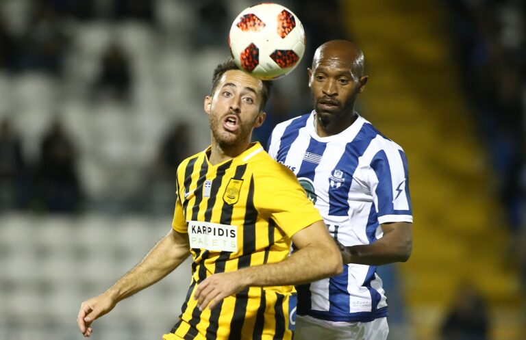 Καπνός χωρίς φωτιά για Σικαμπάλα