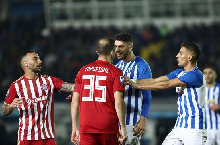 Ατρόμητος – Ολυμπιακός: Το πάθος και η ένταση στο Περιστέρι (vid)