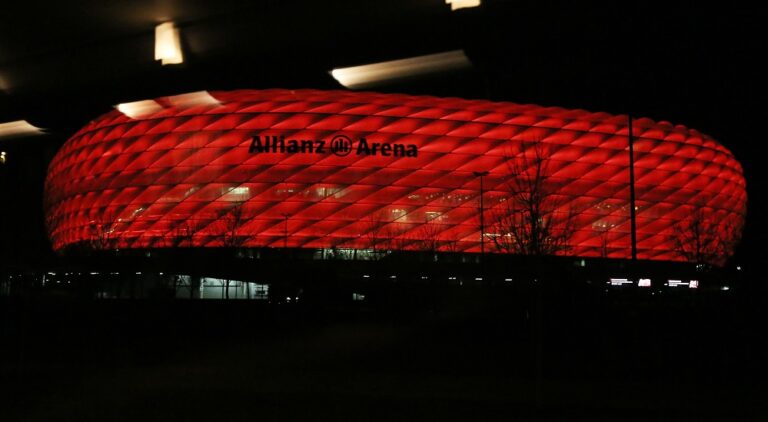 Μπάγερν-ΑΕΚ: Το ταξίδι για το Μόναχο (vid)