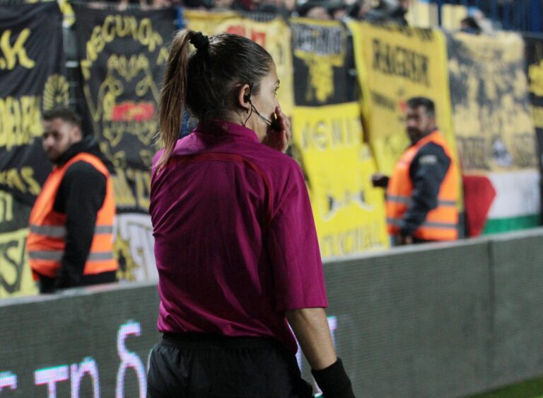 Δέτση: Έχασε τη μπάλα στο Αγρίνιο