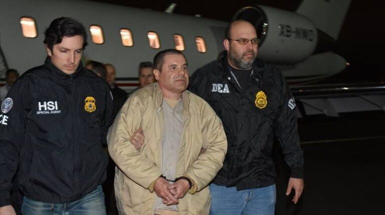 Ξεκίνησε η δίκη του διαβόητου βαρόνου ναρκωτικών «Ελ Τσάπο»
