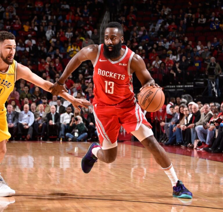 Οι Ρόκετς συνέτριψαν τους πρωταθλητές!