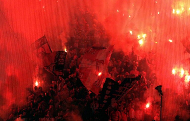 Πρόστιμο στον Ολυμπιακό για το ντέρμπι με τον Παναθηναϊκό