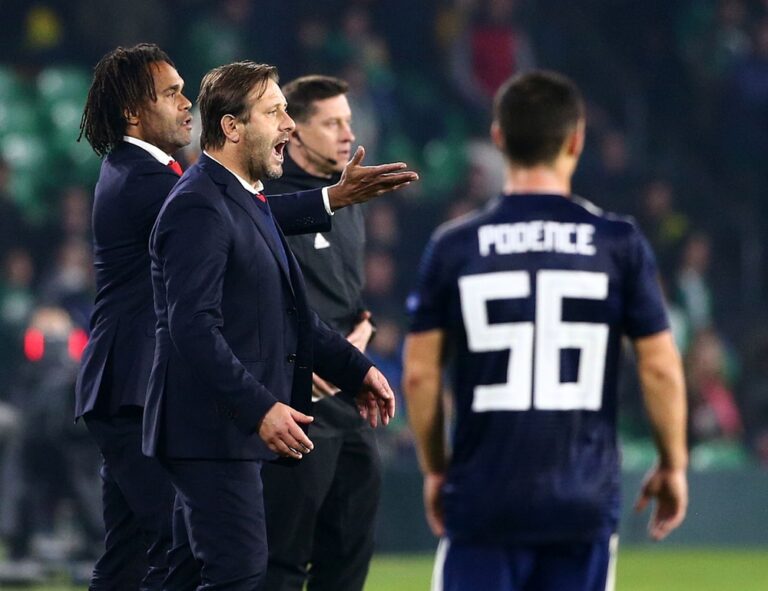 Μαρτίνς: «Εμείς και η Μπέτις αξίζουμε την πρόκριση από τον όμιλο» (vid)