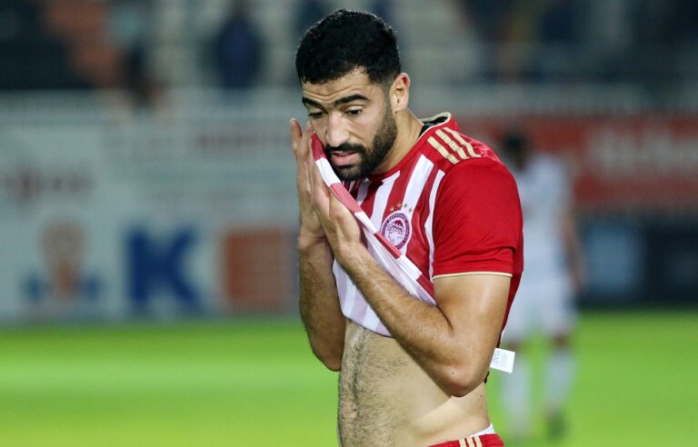 Μαζεύονται προβλήματα για τον Μεριά