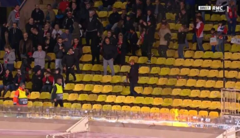 Τι άλλο θα δούμε; Οπαδοί της Μονακό έβαλαν φωτιά στο γήπεδο (vid)