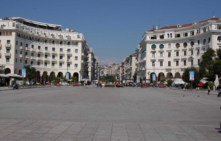 Ενημερωθείτε! Ποιοι δρόμοι θα κλείσουν στη Θεσσαλονίκη για το Πολυτεχνείο