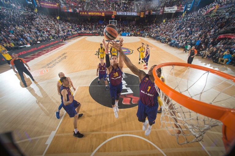 EuroLeague: Τρίτη σερί νίκη η Μπαρτσελόνα (vids)