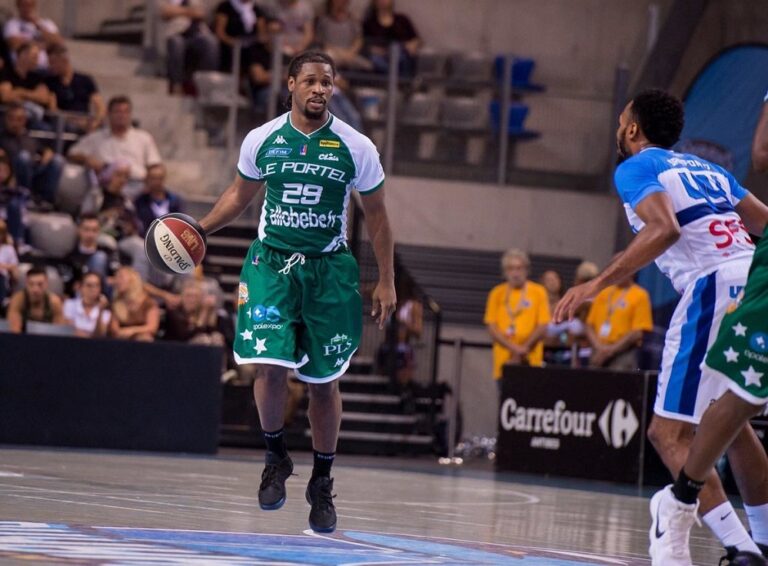 Kολοσσός: Ενισχύθηκε με Κάρτερ