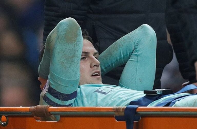 Άρσεναλ : Ρήξη χιαστού ο Χόλντινγκ