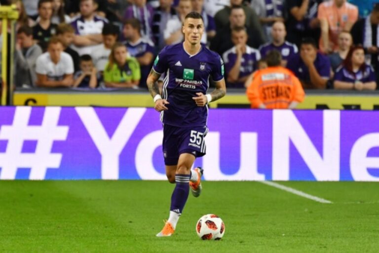 Βράνιες: Ξεχείλισε το «ποτήρι» – Τον τελειώνει η Άντερλεχτ