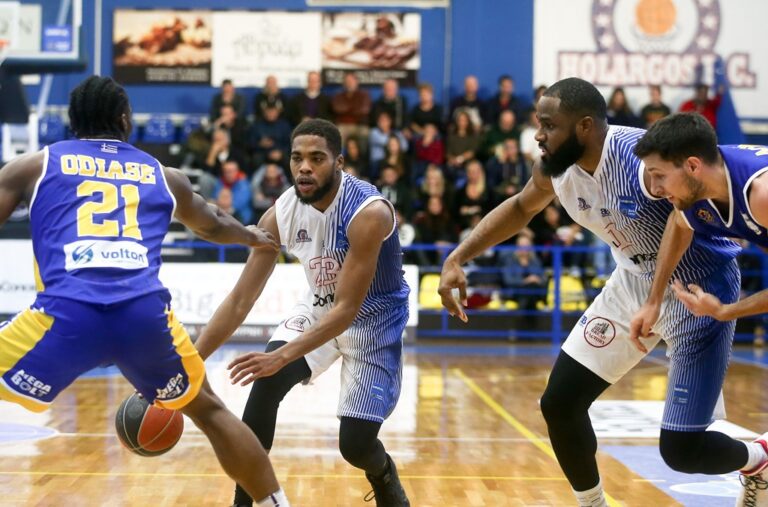 Χολαργός – Λαύριο 82-71: Νίκησε με Αγκμπελέσε και βλέπει οκτάδα!