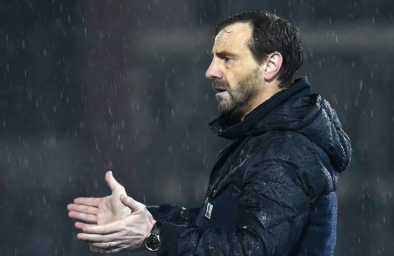 Μάντζιος: «Αξίζαμε τον πόντο»