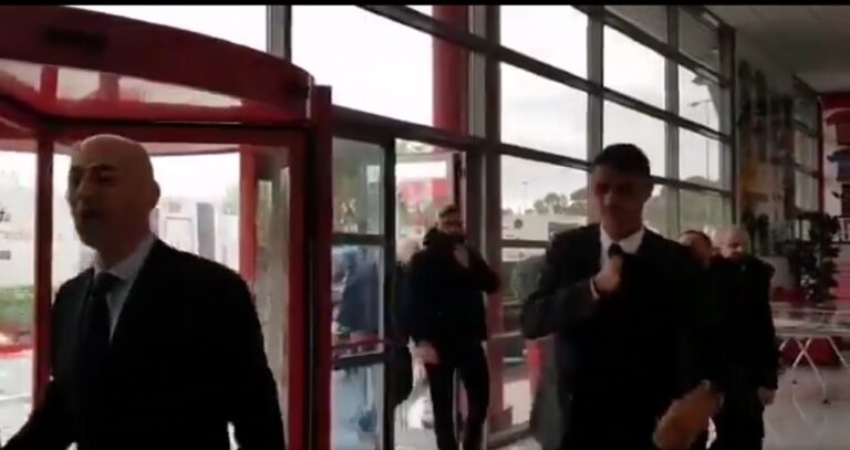 Θρυλικό γεύμα πριν το Ολυμπιακός – Μίλαν (vid)