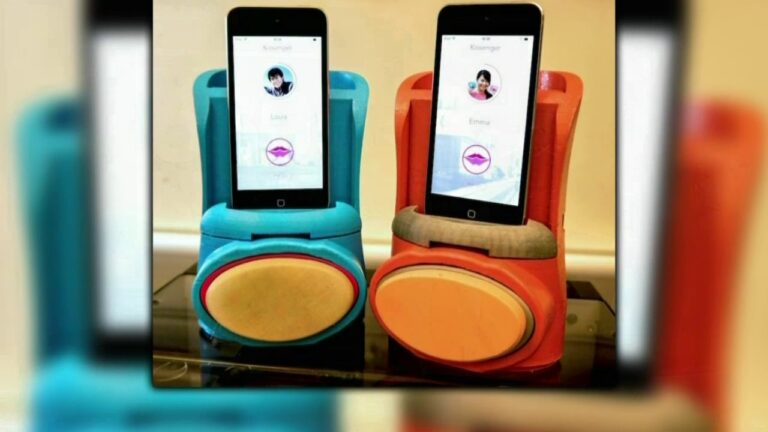 Kissenger: Αυτό θα σώσει τη σχέση εξ αποστάσεως (vid)