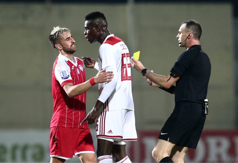 Ολυμπιακός – Τζήλος: Πέναλτι και τρεις αποβολές!