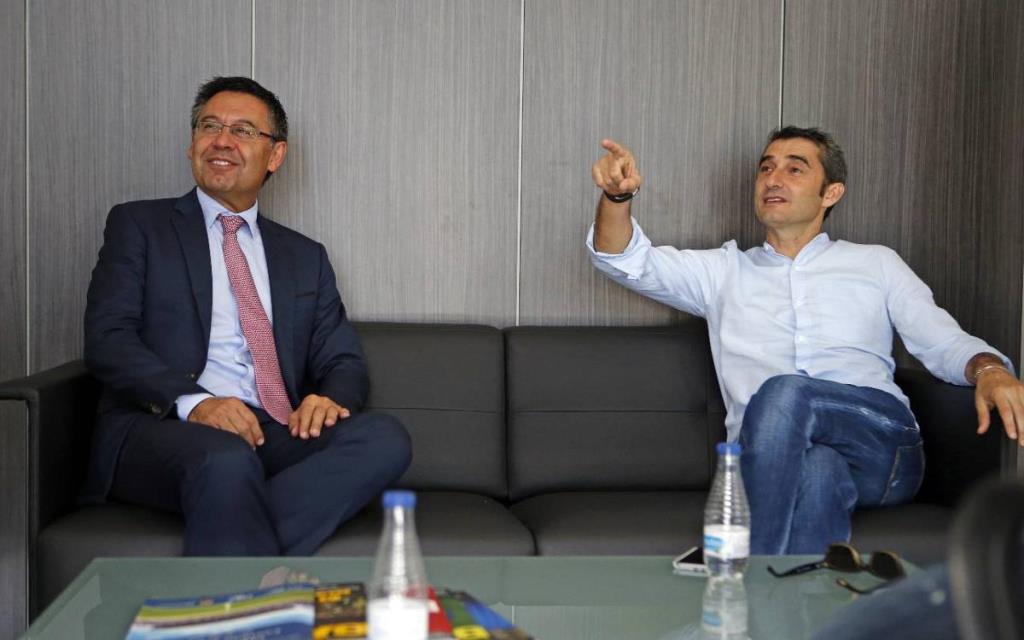 Μπαρτομέου: «Καμία αμφιβολία για την παραμονή Βαλβέρδε»