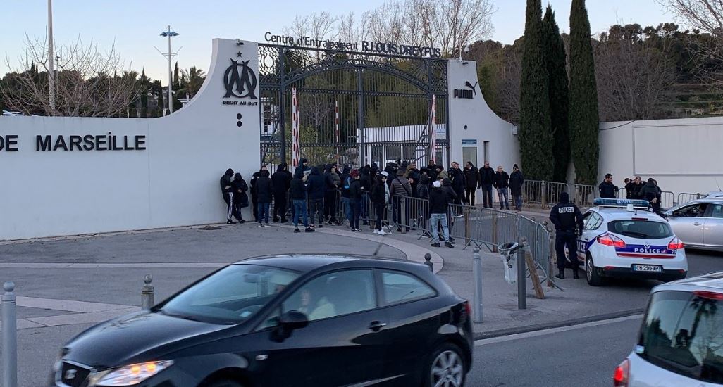 Μαρσέιγ: Οπαδοί προσπάθησαν να εισβάλουν στο προπονητικό κέντρο!
