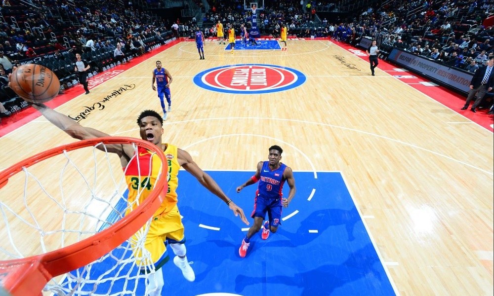 Επιστροφή στις νίκες για τον Γιάννη Αντετοκούνμπο και τους Μπακς (vid)