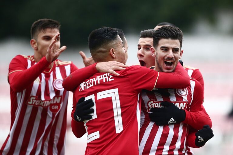 Στο 50-50 για Μασούρα η Σιντ Τρούιντεν