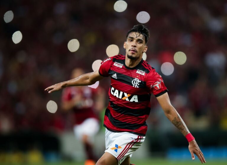 Ανακοίνωσε Πακετά η Μίλαν