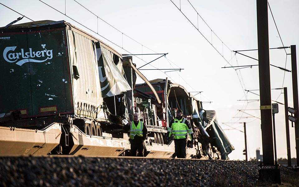 Σιδηροδρομικό δυστύχημα στη Δανία: Αδιευκρίνιστος αριθμός νεκρών