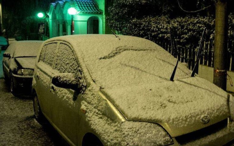 Κακοκαιρία: Έτσι ξύπνησαν οι Αθηναίοι-Χιόνισε σε όλη την Αθήνα (pics)