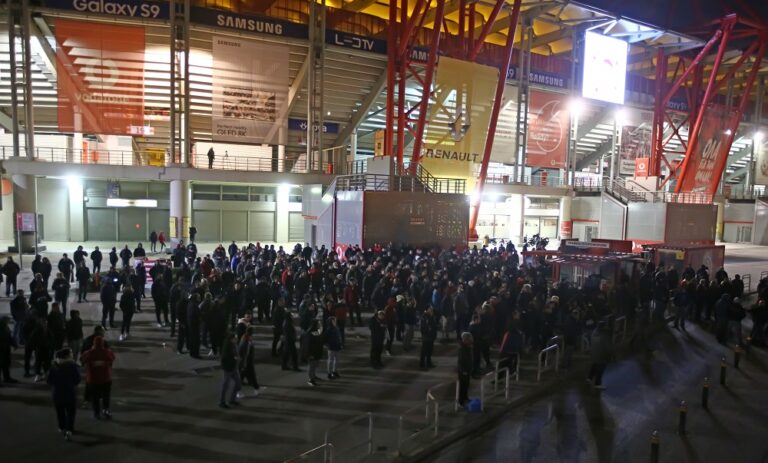 Ολυμπιακός: Ο κόσμος θα «ντοπάρει» τους παίκτες πριν από το ντέρμπι