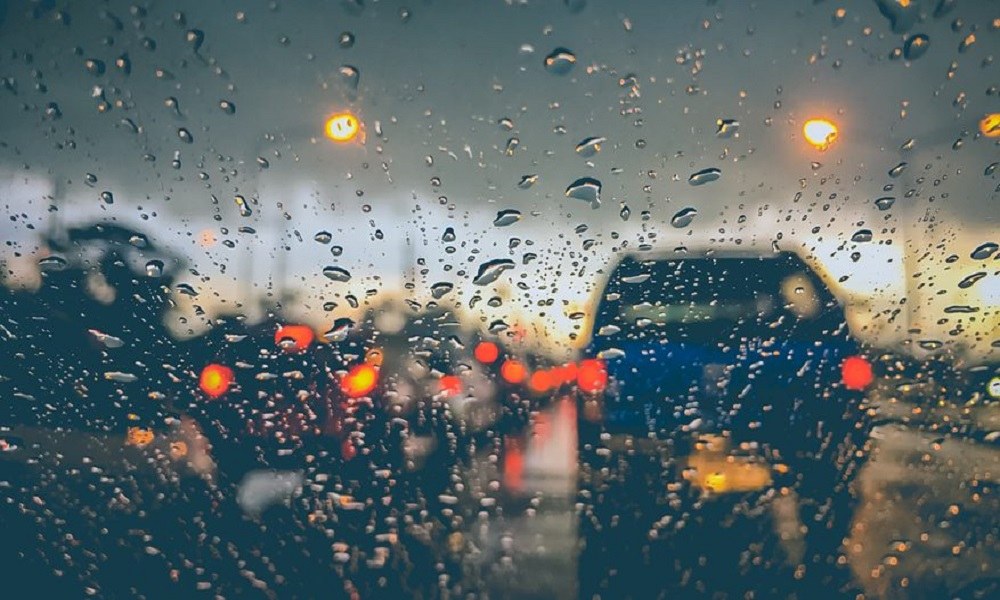 Καιρός: Βροχές και πτώση της θερμοκρασίας