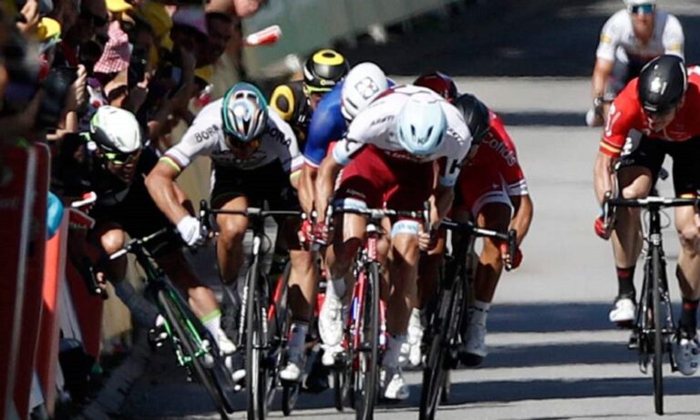 Η ποδηλασία βάζει το VAR!