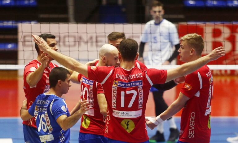 Κηφισιά – Φοίνικας Σύρου 1-3: Το «πειρατικό» στα προημιτελικά του κυπέλλου