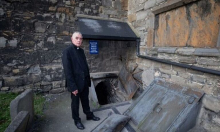 Έκλεψαν μουμιοποιημένο κεφάλι σταυροφόρου ηλικίας 800 ετών από εκκλησία