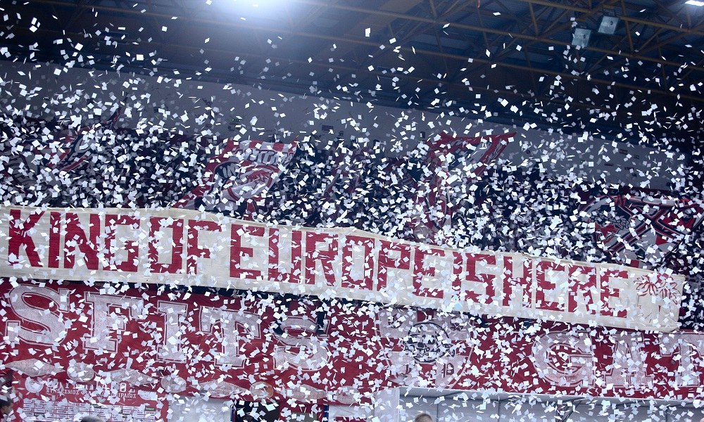 Ολυμπιακός  – Τρεντίνο: Μετέτρεψαν σε «Μαρακανά» το «Μ. Μερκούρη» (vid)