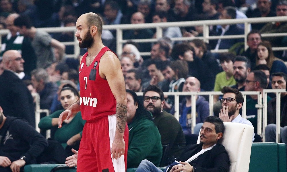 Δύσκολα προλαβαίνει την Εφές ο Σπανούλης