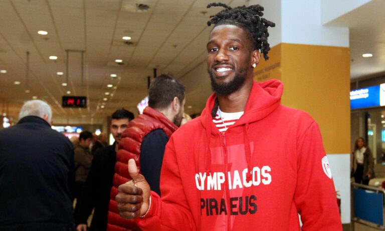 Γιατί «μπήκε» ο Γουέμπερ και «βγήκε» ο Τουπάν