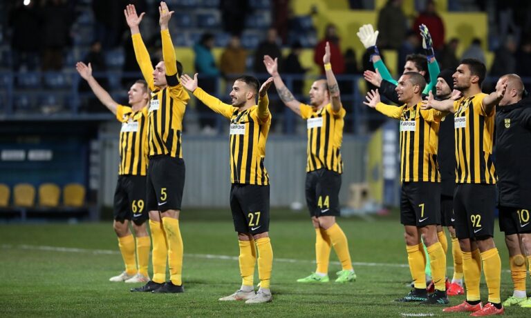 Ναι, ο Αρης του Παντελίδη τα «φτιάχνει» όλα αυτά τα… έργα!