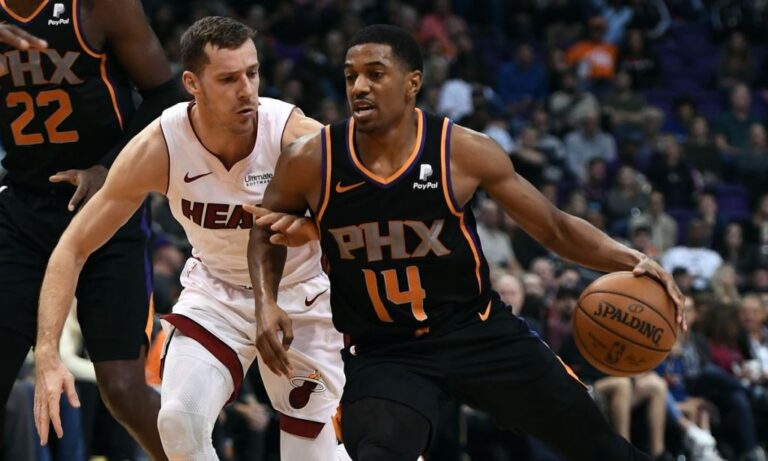 ΝΒΑ: Στην κορυφή του Top-10 ο Μέλτον