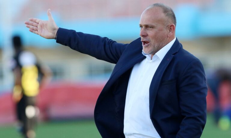 Λυρώνης: «Κάθε εβδομάδα το ίδιο έργο…»