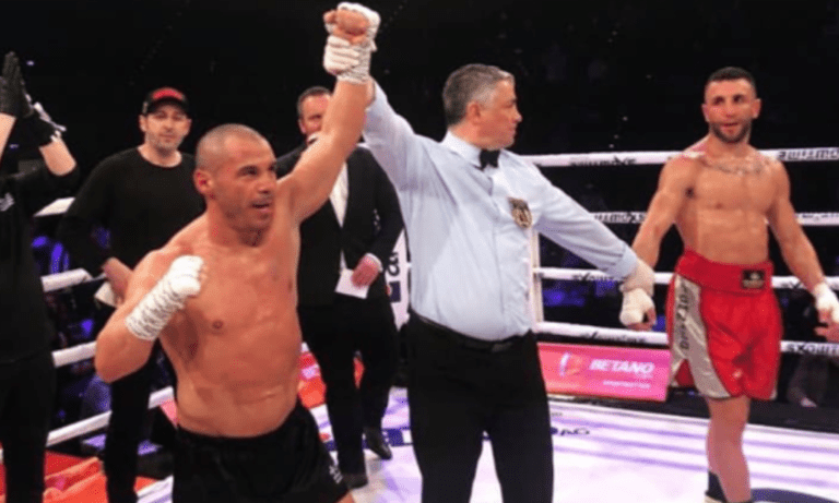 Ζαμπίδης: Νίκησε με ένα χέρι!