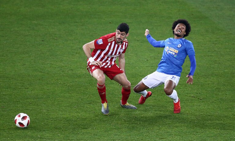 Μπουχαλάκης: «Πάντα τον καλύτερό μου εαυτό»