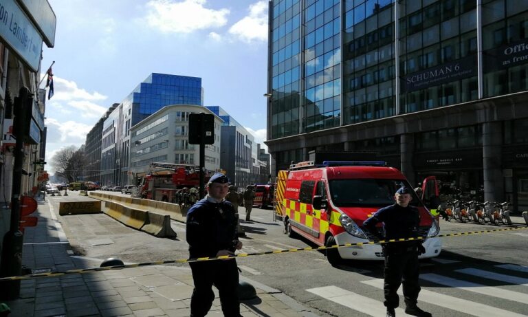 Βρυξέλλες: Συναγερμός για τοποθέτηση βόμβας κοντά στην Κομισιόν
