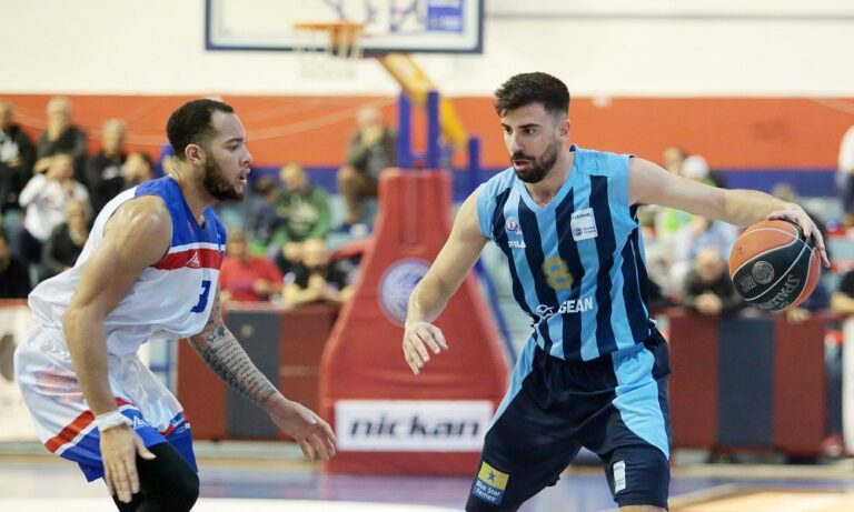 Δημάκος: «Να γεμίσει το Βενετόκλειο»