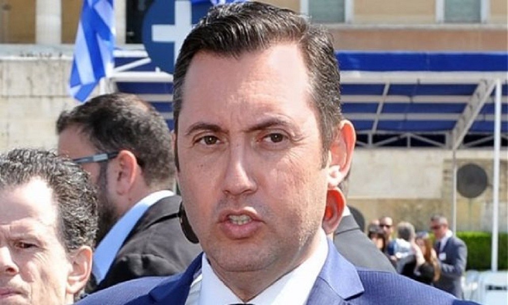 Ευαγγελίου: «Οι νέοι παρέλασαν για τη σημαία, όχι για τους επισήμους»