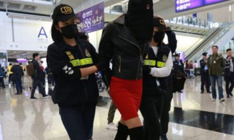 Χονγκ Κονγκ: Απολογείται την Δευτέρα το μοντέλο που μετέφερε ναρκωτικά (vids)