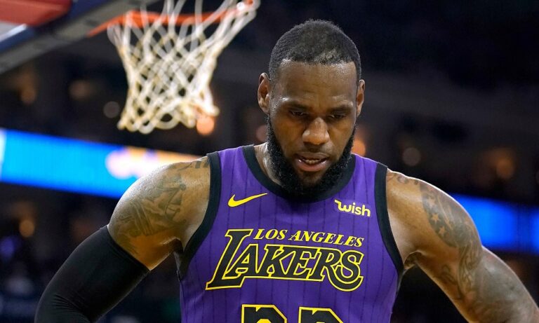 ΛεΜπρόν Τζέιμς: Εκτός πλέι οφ μετά το 2005! (vid)