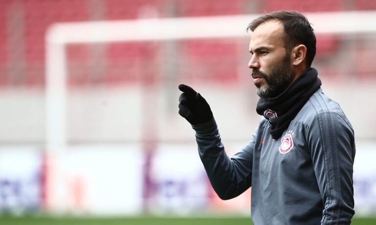 Ολυμπιακός: «Δεν συνεχίζει ο Νάτχο…»