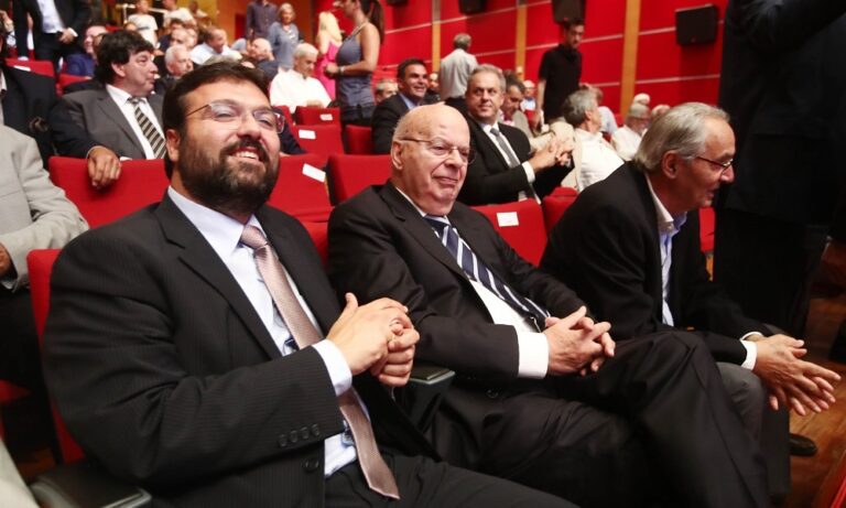 Βασιλειάδης: «Να σεβαστεί ο Βασιλακόπουλος την ιστορία του»