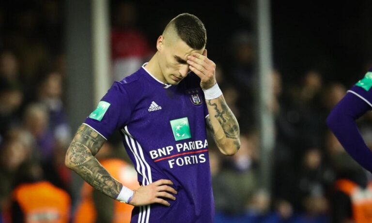 Βράνιες: Σε κέντρο προσφύγων, χωρίς άδεια παραμονής!