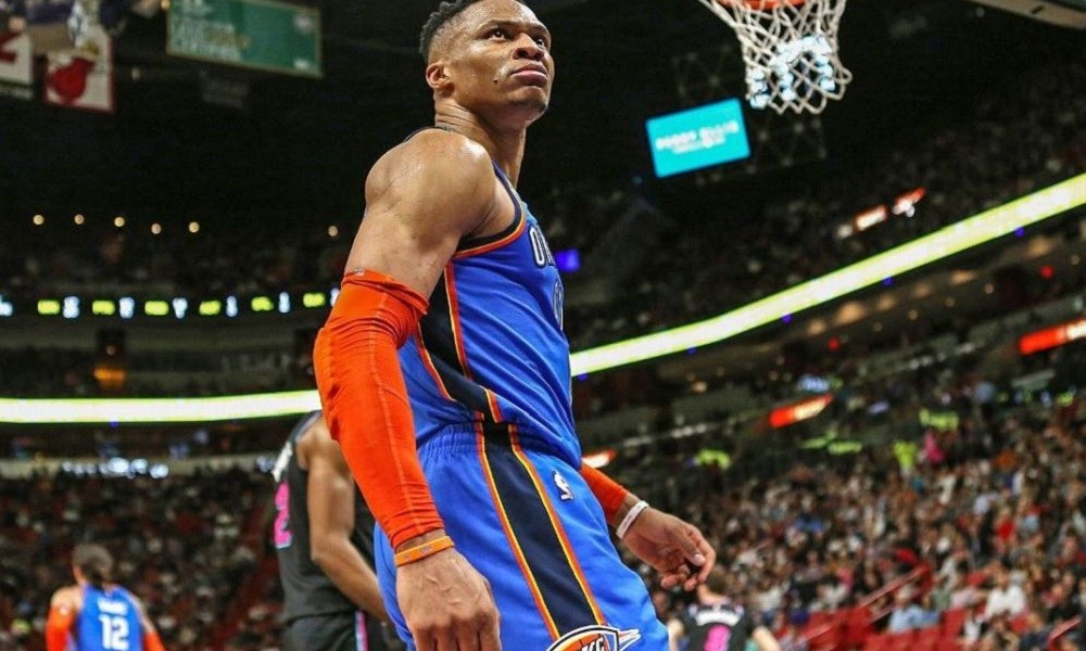 Γουέστμπρουκ: «Θα γαμ@@@ εσένα και τη γυναίκα σου» (vid)