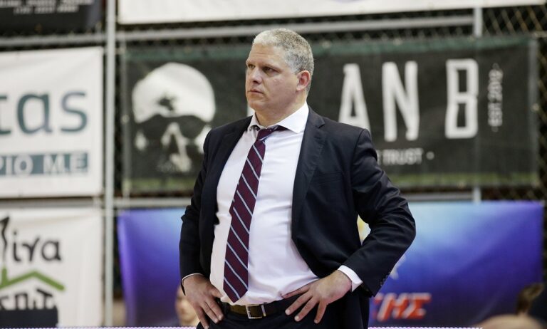 Μανωλόπουλος: Παράπονα για τη διαιτησία